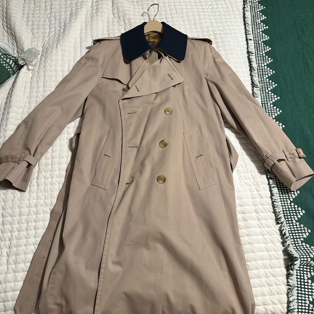 Burberry (Authentic) Men’s Trench Coat